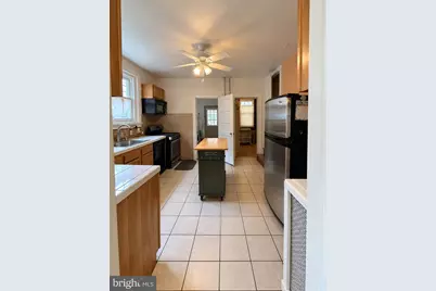 557 Hamilton Street, Norristown, PA 19401 - Photo 7