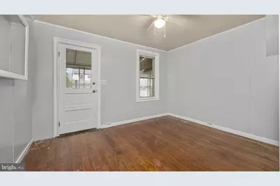 11 S Plum Street, Pottstown, PA 19464 - Photo 5
