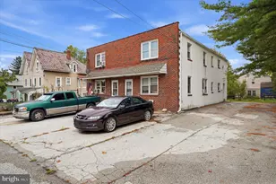 509 Bridge St, Mont Clare, PA 19453 - Photo 1