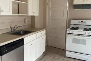 613 Spring Mill Ave, Conshohocken, PA 19428 - Photo 3