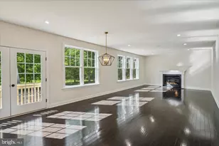 1004 Pecan Dr, Lansdale, PA 19446 - Photo 9