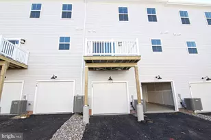 75 E 4th St, Bridgeport, PA 19405 - Photo 17