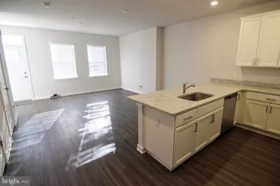 75 E 4th Street #B, Bridgeport, PA 19405 - Photo 5