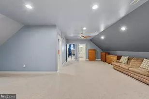 180 Somerset Dr, Blue Bell, PA 19422 - Photo 37