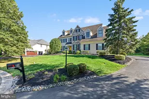 180 Somerset Dr, Blue Bell, PA 19422 - Photo 3