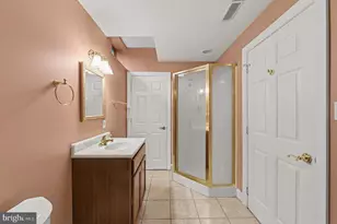 180 Somerset Dr, Blue Bell, PA 19422 - Photo 47