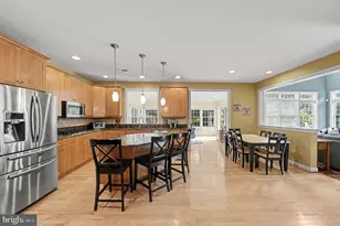 180 Somerset Dr, Blue Bell, PA 19422 - Photo 9