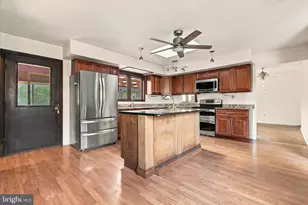 2125 Berks Rd, Lansdale, PA 19446 - Photo 9