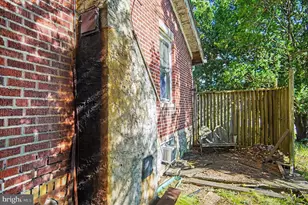 1701 New Hope St, Norristown, PA 19401 - Photo 11