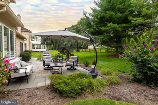 708 Castlewood Dr, Dresher, PA 19025 - Photo 43