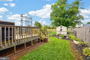 720 Montgomery Ave, Pennsburg, PA 18073 - Photo 33