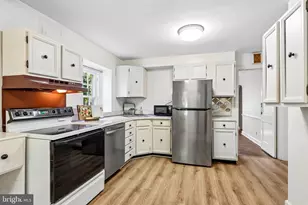 1221 Montgomery Ave, Wynnewood, PA 19096 - Photo 11