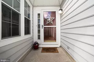19 Victoria Cir, Collegeville, PA 19426 - Photo 3