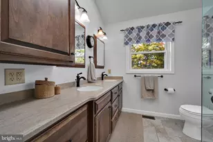60 Falcon Ct, Gilbertsville, PA 19525 - Photo 27