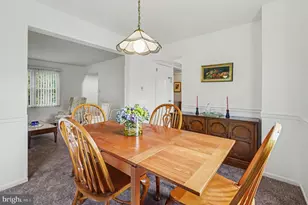 308 Hampton Cir, Gilbertsville, PA 19525 - Photo 13