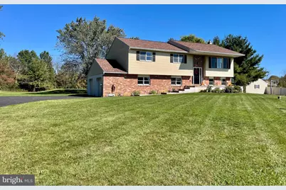 129 Graterford Road, Schwenksville, PA 19473 - Photo 1