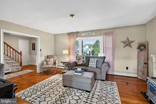 222 Horseshoe Rd, Norristown, PA 19403 - Photo 9