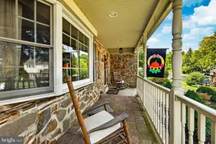 222 Horseshoe Rd, Norristown, PA 19403 - Photo 7