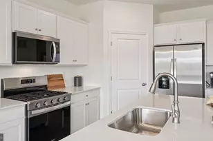 3054 Abigail Wy, Pennsburg, PA 18073 - Photo 15