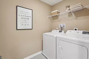 3054 Abigail Wy, Pennsburg, PA 18073 - Photo 37