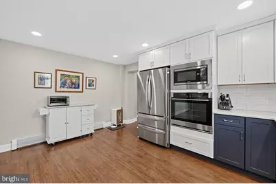 235 W 7th Avenue, Conshohocken, PA 19428 - Photo 9