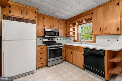 197 N Whitehall Road, West Norriton, PA 19403 - Photo 7