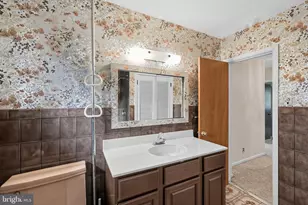 524 Tennis Ave, Ambler, PA 19002 - Photo 17