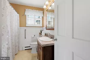 279 N 3rd St, Telford, PA 18969 - Photo 13