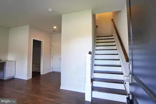 35 Jessop Ln, Hatboro, PA 19040 - Photo 3