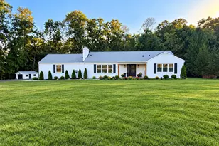 352 N Limerick Rd, Schwenksville, PA 19473 - Photo 1