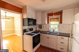 428 Inman Terrace, Willow Grove, PA 19090 - Photo 7