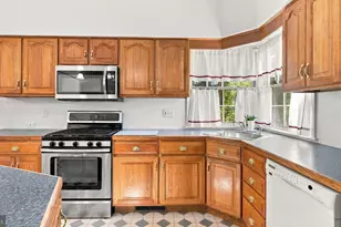 1037 Pross Rd, Lansdale, PA 19446 - Photo 15