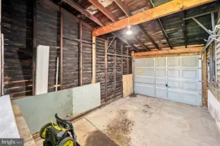 411 Walnut St, Royersford, PA 19468 - Photo 35