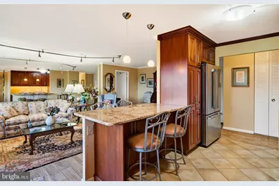 1001 City Avenue #ED-913, Wynnewood, PA 19096 - Photo 13