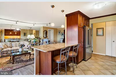 1001 City Avenue #ED-913, Wynnewood, PA 19096 - Photo 15