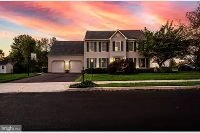 211 Green Bank Way, Harleysville, PA 19438 - Photo 3