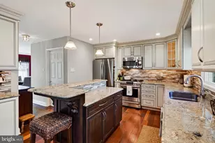 211 Green Bank Way, Harleysville, PA 19438 - Photo 11