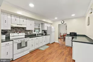 902 Valley Rd, Blue Bell, PA 19422 - Photo 9
