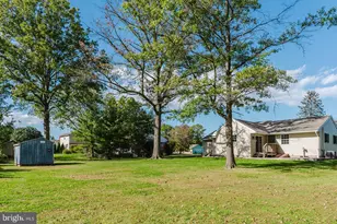 110 Maple St, Gilbertsville, PA 19525 - Photo 37