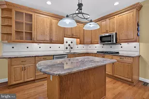 264 Center Point Ln, Lansdale, PA 19446 - Photo 11