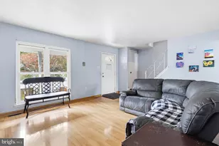 2835 N Ford Dr, Hatfield, PA 19440 - Photo 3