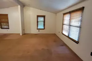 403 Brower Ave, Phoenixville, PA 19460 - Photo 3