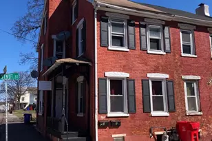 401 Chestnut St, Pottstown, PA 19464 - Photo 1