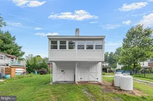 176 Walnut St, Mont Clare, PA 19453 - Photo 5