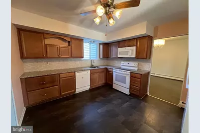 205 Colonial Avenue, West Norriton, PA 19403 - Photo 15