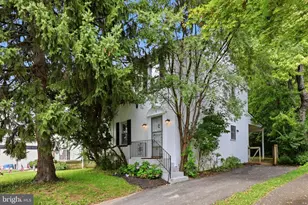 5 Haws Ln, Flourtown, PA 19031 - Photo 1