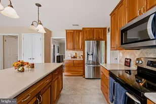 567 Constitution Rd, Lansdale, PA 19446 - Photo 15