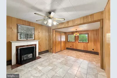 327 W Beech Street, Pottstown, PA 19464 - Photo 15