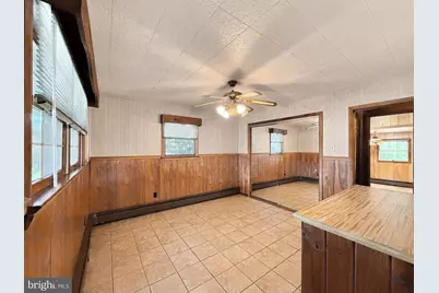 327 W Beech Street, Pottstown, PA 19464 - Photo 11