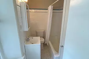 500 Manor House Ln, Willow Grove, PA 19090 - Photo 5